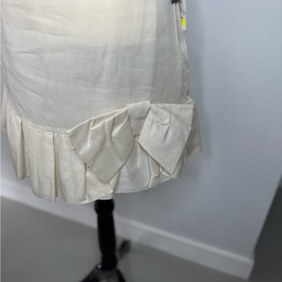 Red Valentino Linen Skirt – Size 40 (US 4/6) - Picture 16 of 16